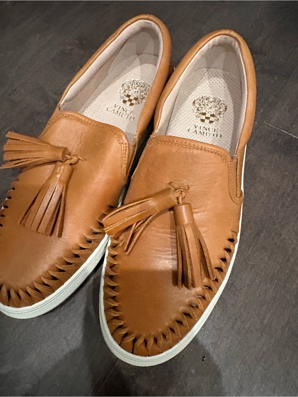 Vince Camuto womans Tan Leather Tassel Slip-On Sneakers